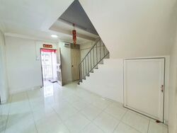 Blk 230 Hougang Avenue 1 (Hougang), HDB Executive #543226311